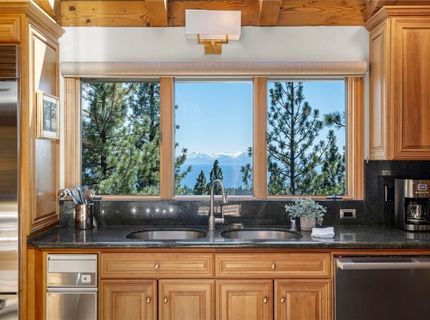 545 Alpine View, Incline Village, NV 89451 Photo