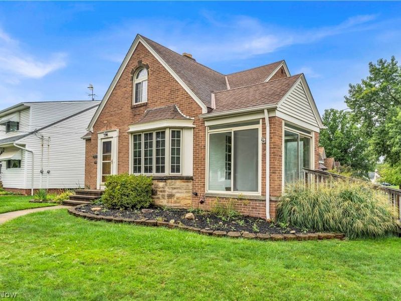 4824 W 58th Street, Cleveland, OH 44144 Photo 2