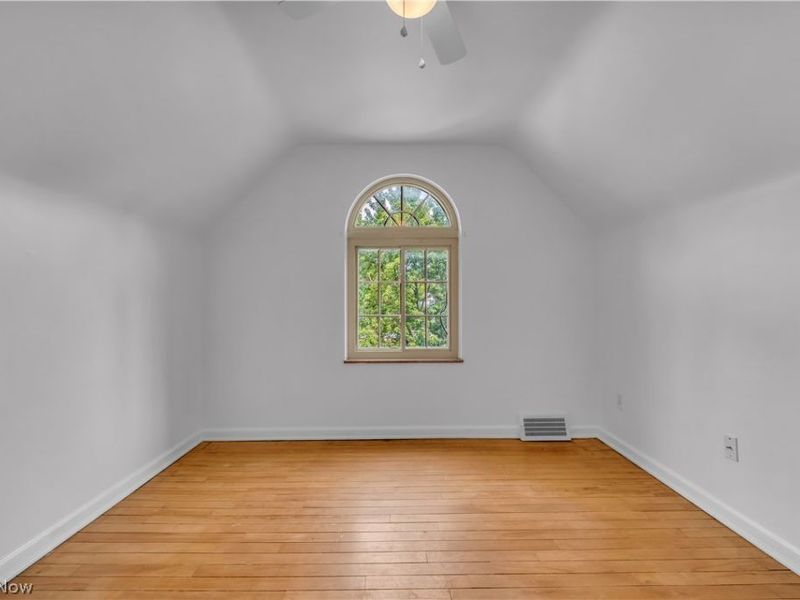 4824 W 58th Street, Cleveland, OH 44144 Photo 25