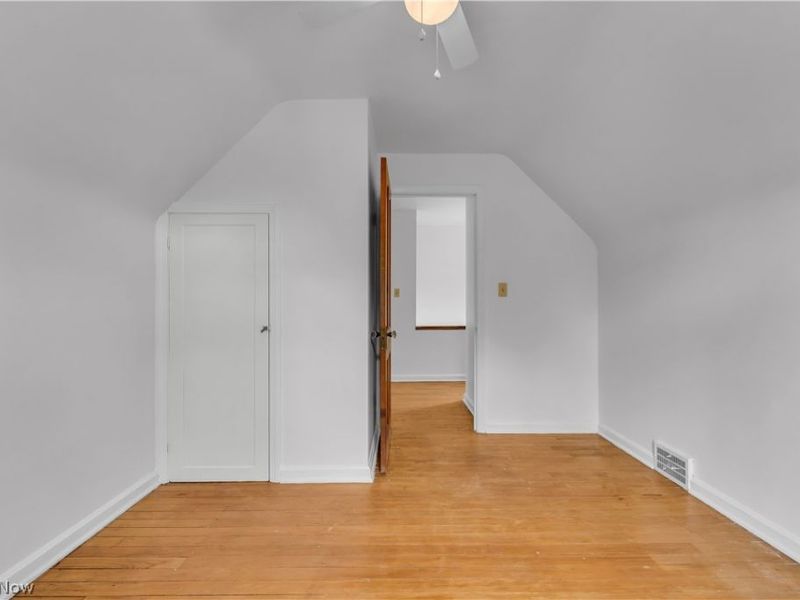 4824 W 58th Street, Cleveland, OH 44144 Photo 26