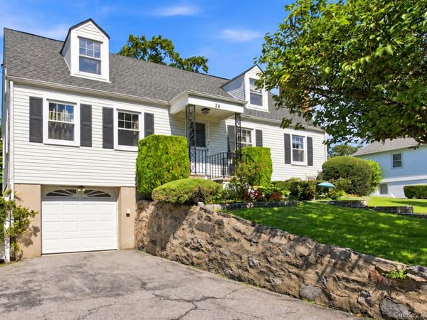 24 Avondale Road , Harrison, NY 10528