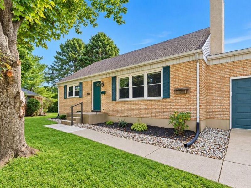 1956 Elaina Drive, Springfield, OH 45503 Photo 3