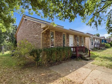 1027 Trent Boulevard, Lexington, KY 40517
