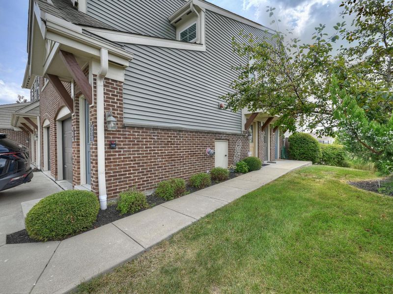 7389 Flintshire Drive, Alexandria, KY 41001 Photo 2