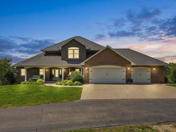 2151 Berry Lane, Asbury, IA 52002