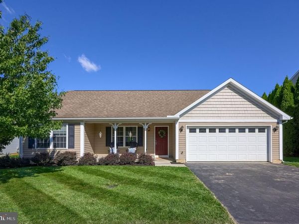 27 COOLIDGE DRIVE, EPHRATA, PA 17522