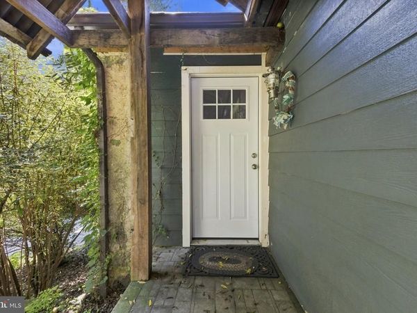 939 POTTSTOWN PIKE , WEST CHESTER, PA 19380