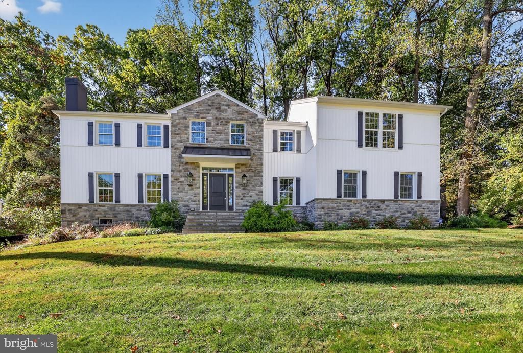 227 AUTUMN DRIVE , EXTON, PA 19341