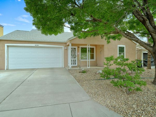 10548 RAMAH Drive NW, Albuquerque, NM 87114