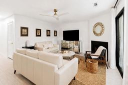 1180 Village Creek Lane photo 4