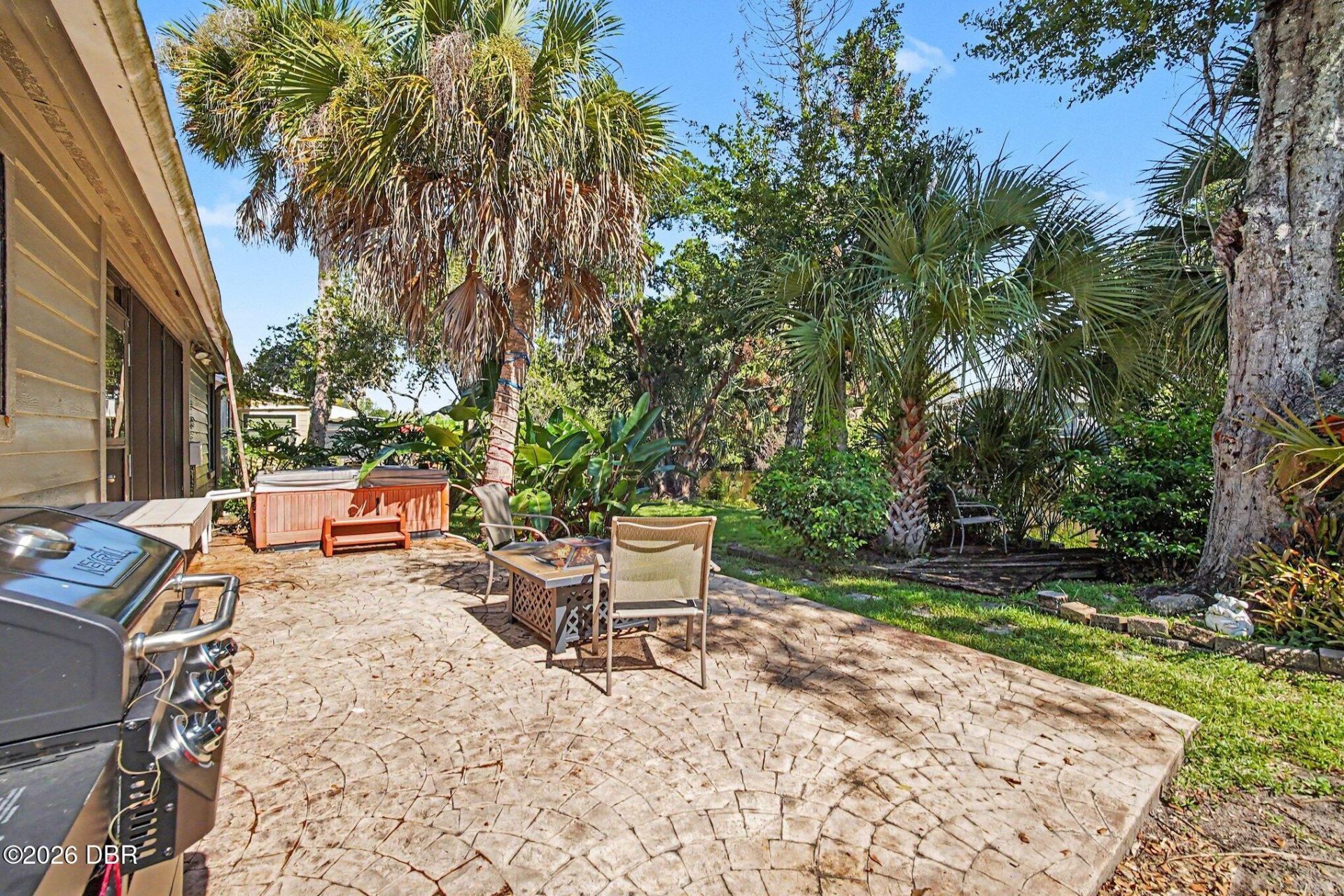 748 Pine Shores Circle, New Smyrna Beach, FL 32168 Photo
