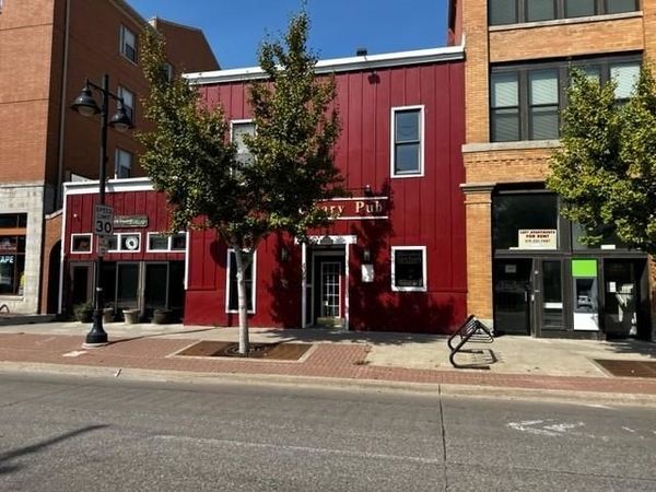 405 S Gilbert Street, Iowa City, IA 52240