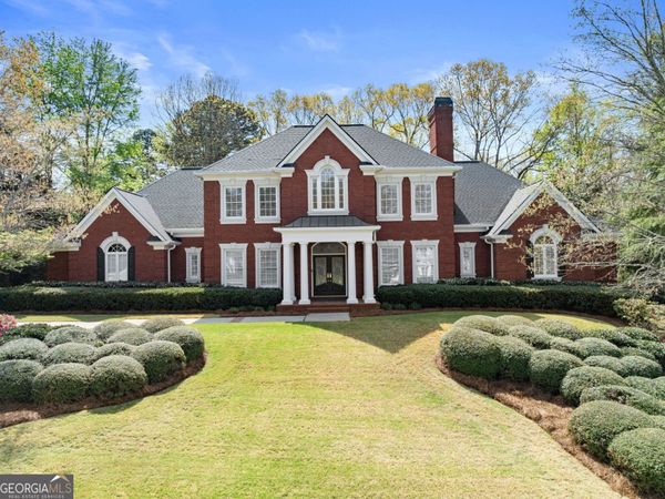 2520 Heritage Court, Buford, GA 30518