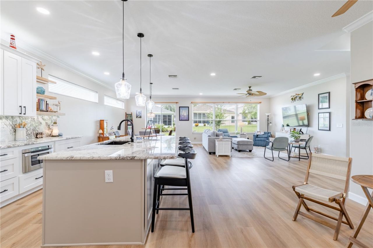 3347 Saratoga Drive, Tavares, FL 32778 Photo