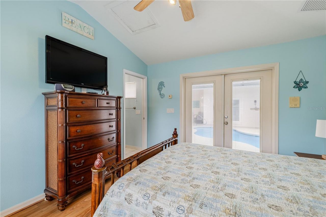 3347 Saratoga Drive, Tavares, FL 32778 Photo