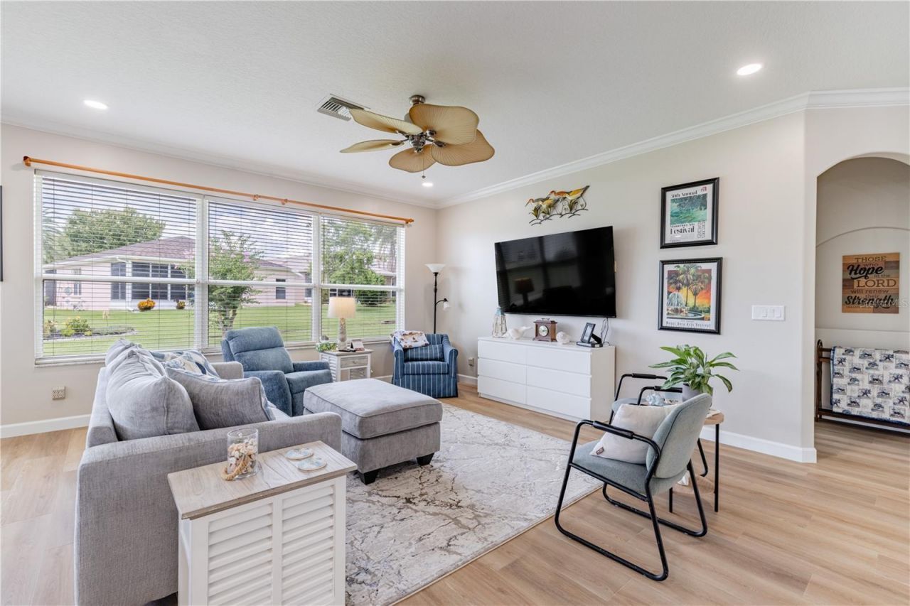 3347 Saratoga Drive, Tavares, FL 32778 Photo
