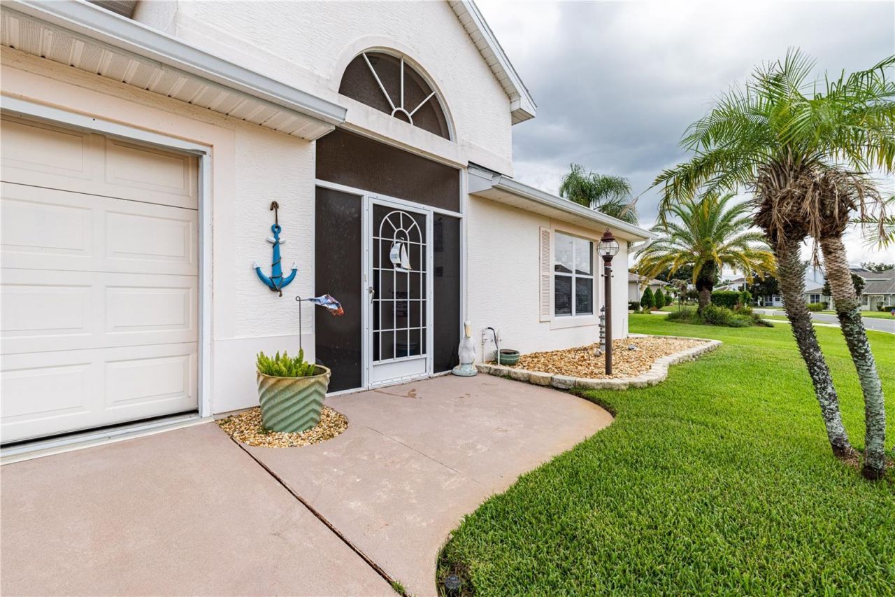 3347 Saratoga Drive, Tavares, FL 32778 Photo