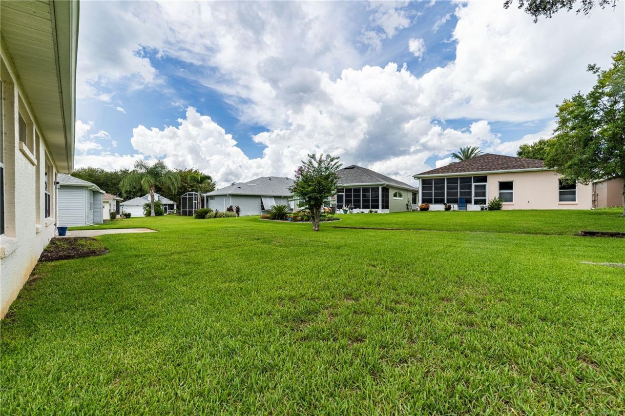 3347 Saratoga Drive, Tavares, FL 32778 Photo