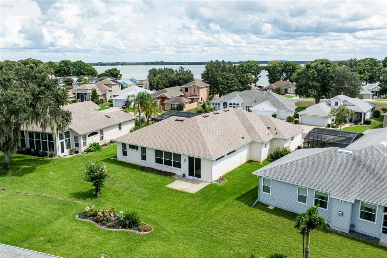 3347 Saratoga Drive, Tavares, FL 32778 Photo