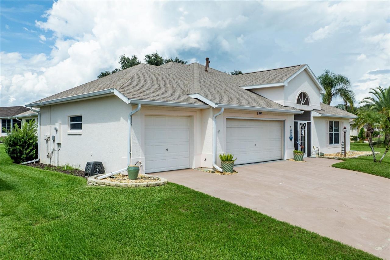 3347 Saratoga Drive, Tavares, FL 32778 Photo