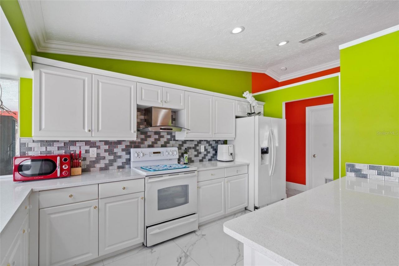 402 SW Seaflower Terrace, Port Saint Lucie, FL 34984 Photo