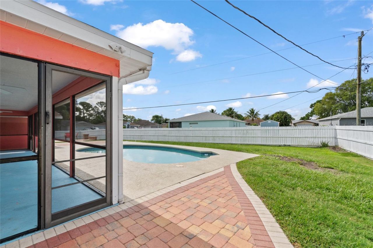 402 SW Seaflower Terrace, Port Saint Lucie, FL 34984 Photo