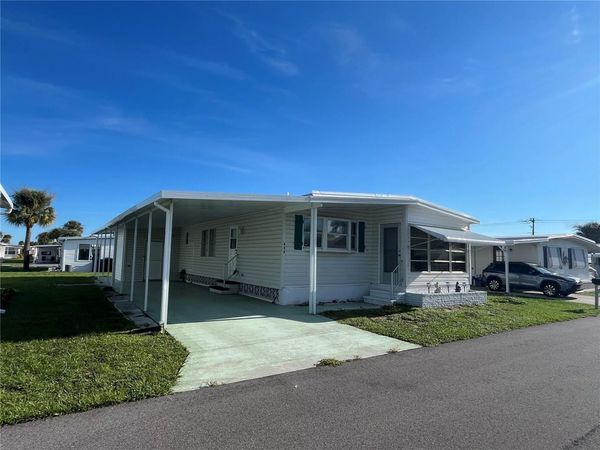 423 CERVINA DRIVE , VENICE, FL 34285