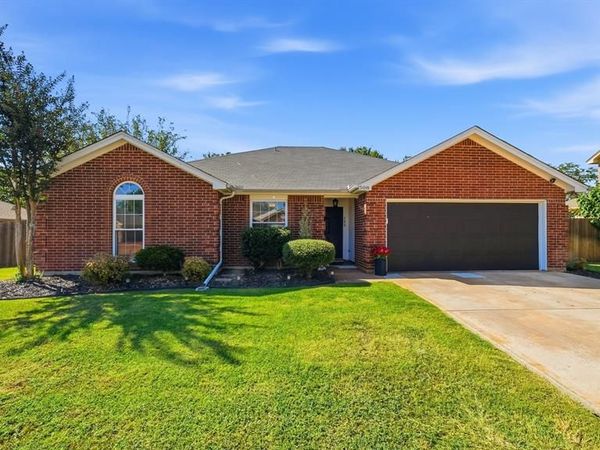 508 E Oak Street, Aledo, TX 76008