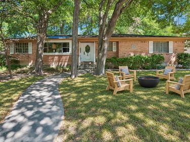 11232 Yorkmont Circle, Dallas, TX 75218