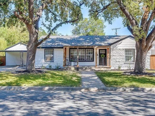 3504 Plymouth Avenue , Fort Worth, TX 76109