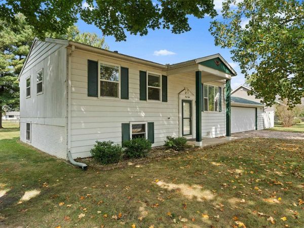 68 Sunnycrest Drive, Osceola, IN 46561