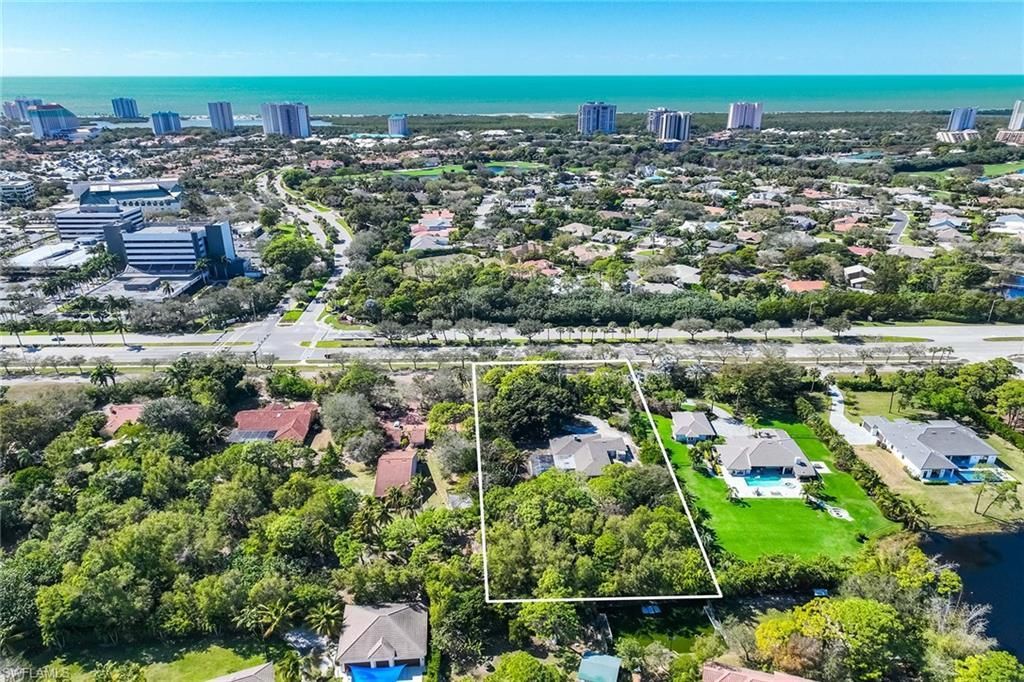 6574 Trail Blvd, Naples, FL 34108 Photo