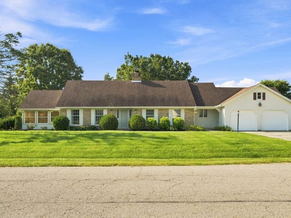 1213 Countryside Drive , Washington Court House, OH 43160