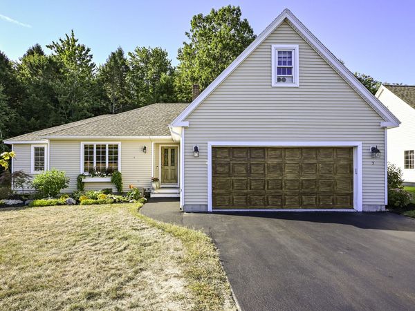 7 Kiara Lane, Unit 26, Gorham, ME 04038