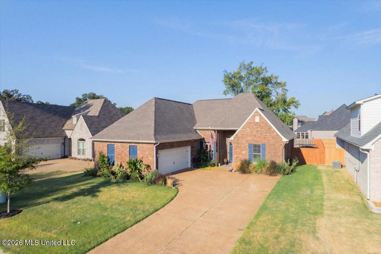 2865 Walking Dog Lane Nesbit, MS 38651