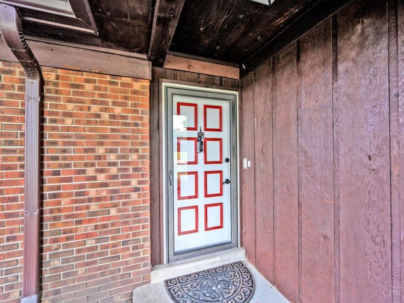 10205 Hightower Court, Montgomery, OH 45249 Photo 5