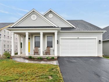 65 Thompson Lane , Canandaigua, NY 14424