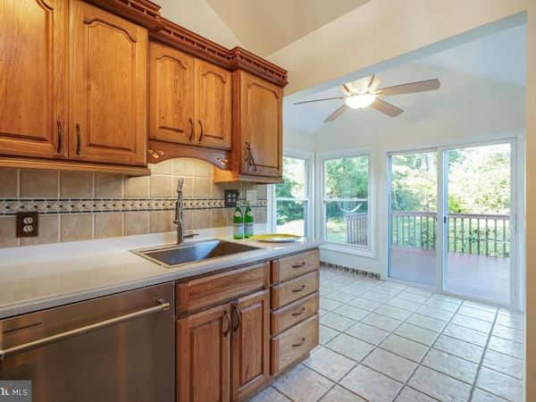 1224 SIMMONS DRIVE, ROCKVILLE, MD 20851