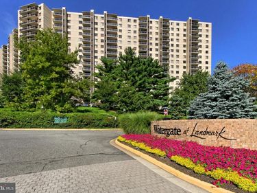 205 YOAKUM PARKWAY , Unit 801, ALEXANDRIA, VA 22304