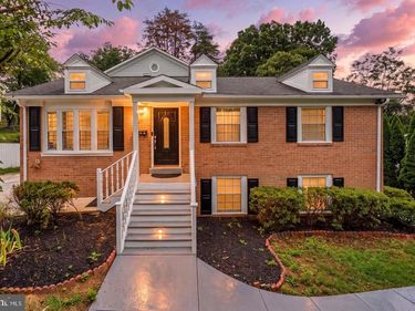14707 DUNBAR LANE , WOODBRIDGE, VA 22193