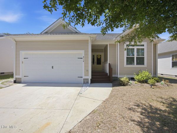 215 NE 54th Street , Oak Island, NC 28465