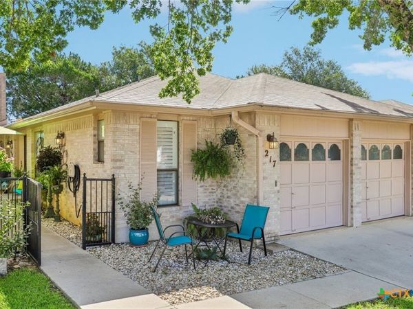 1217 Bluff Creek Circle , New Braunfels, TX 78130