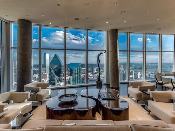 1918 Olive Street , Unit 4202, Dallas, TX 75201