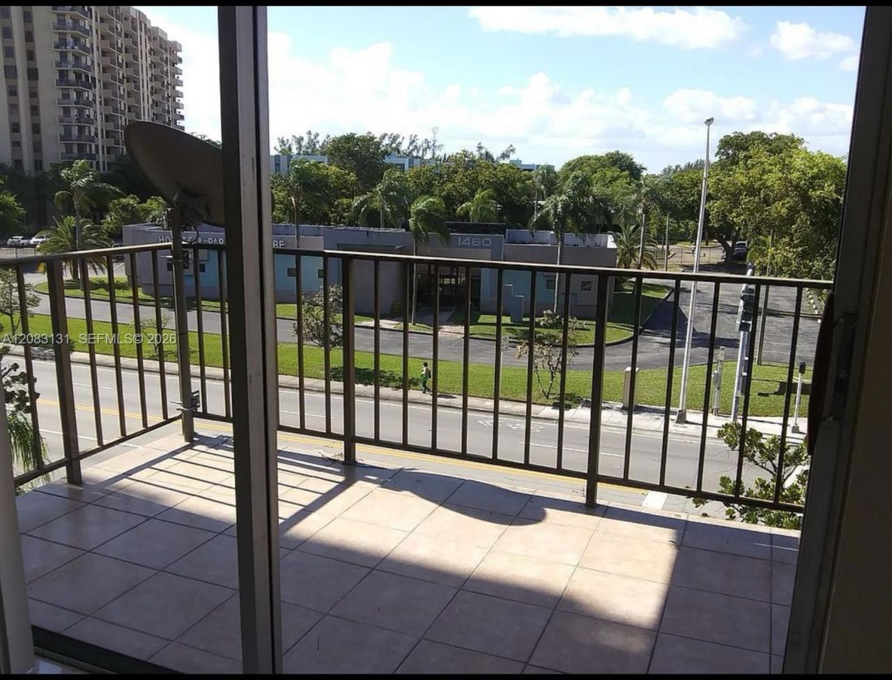 1465 NE 123rd St, Unit 412, North Miami, FL 33161 Photo