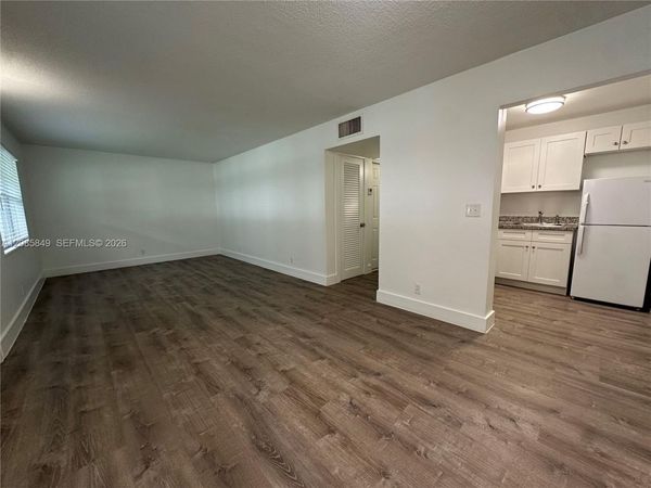 2500 Johnson St , Unit 8, Hollywood, FL 33020