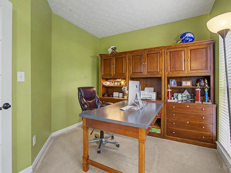 7452 Waterway Drive, Clearcreek Township, OH 45068 Photo 3