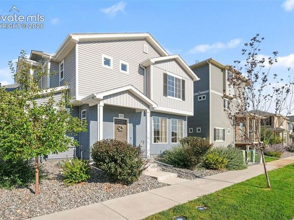 3512 Streamwood Drive, Johnstown, CO 80534