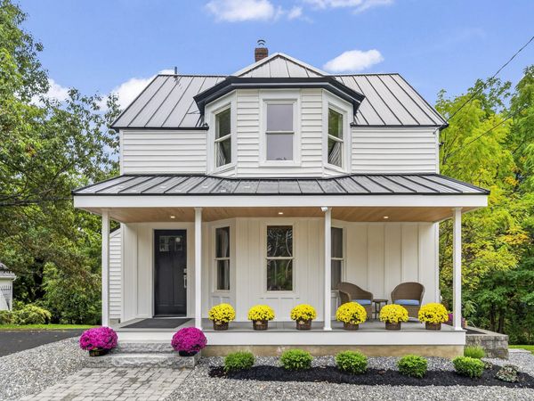 36 Traip Avenue, Kittery, ME 03904