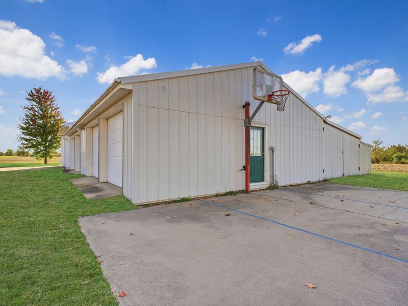 335 N State Route 121, New Paris, OH 45347 Photo 40
