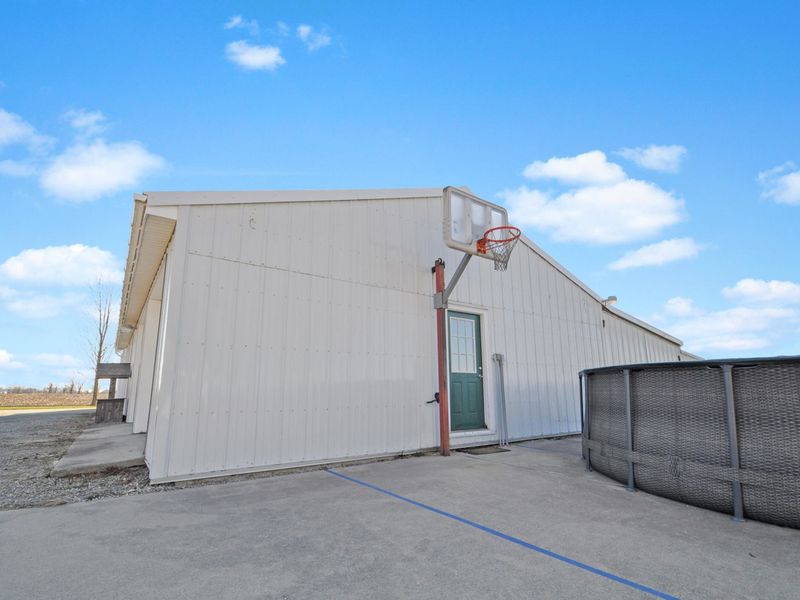 335 N State Route 121, New Paris, OH 45347 Photo 54